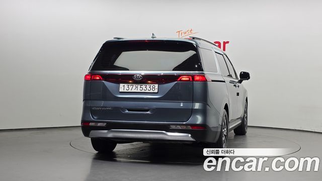 Kia Carnival 4-го поколения 9-Seater Noblesse - фото 3