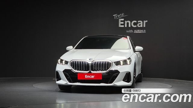 BMW 5-Series G60 530i xDrive M Sport - фото 2