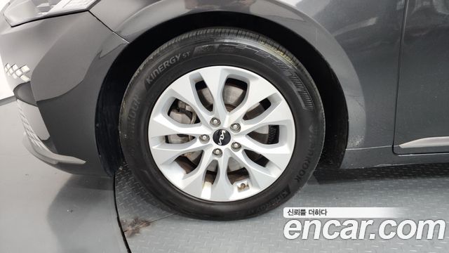 Kia K8 2.5 Gasoline 2WD Noblesse - фото 4