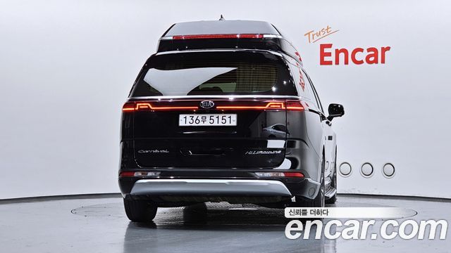 Kia Carnival 4-го поколения Gasoline 9-Seater Hi-Limousine Signature - фото 3