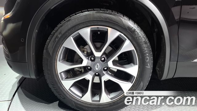 Renault Samsung QM6 Gasoline 2WD RE Signature - фото 4