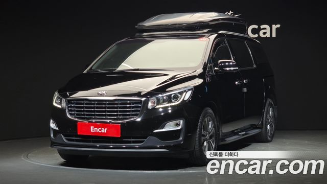 Kia Carnival Новый 11-Seater Prestige - фото 0