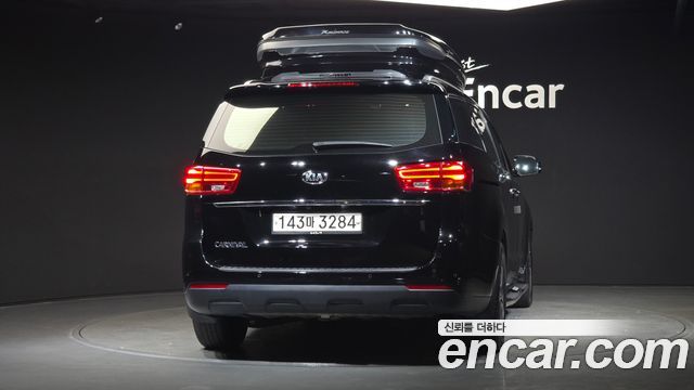 Kia Carnival Новый 11-Seater Prestige - фото 3