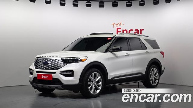 Ford Explorer 6-го поколения 3.0 Platinum 4WD - фото 0