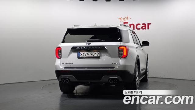 Ford Explorer 6-го поколения 3.0 Platinum 4WD - фото 3
