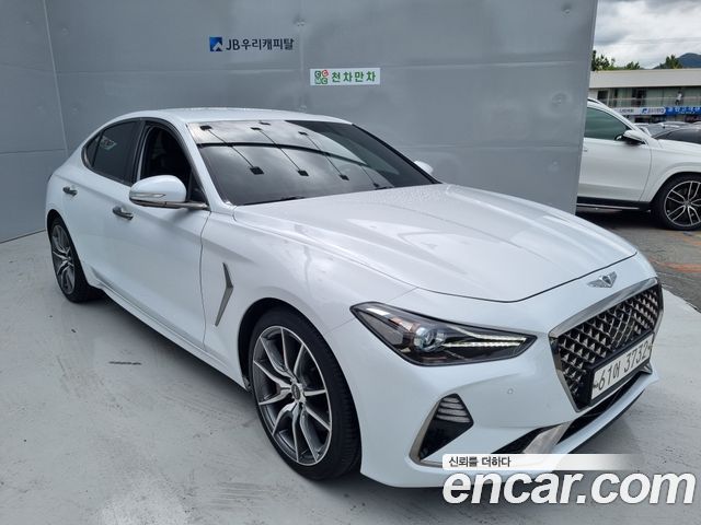 Genesis G70 2.0T Supreme - фото 1