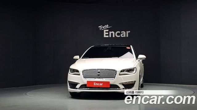 Lincoln MKZ Hybrid 2nd - фото 2