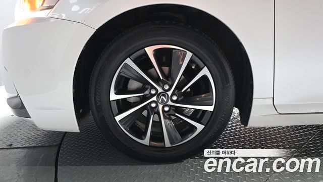 Lexus CT200h 1.8 Supreme ZWA10 - фото 4