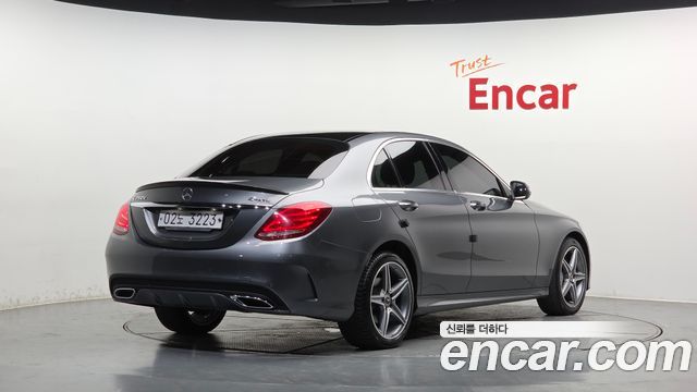 Mercedes-Benz C-Class W205 C250 d 4MATIC - фото 1