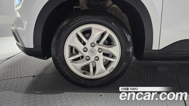 Hyundai Venue 1.6 Modern Plus - фото 3