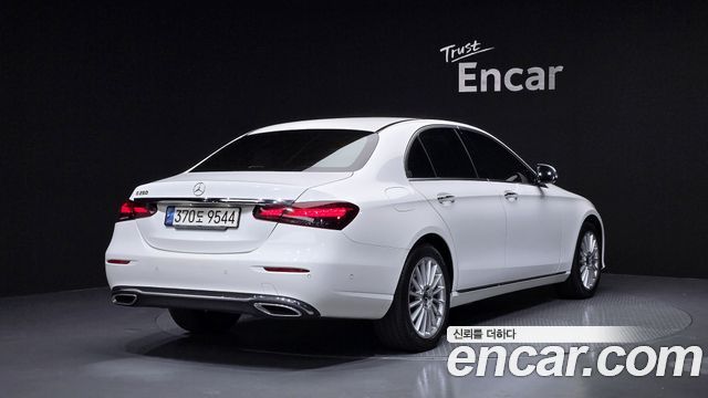 Mercedes-Benz E-Class W213 E250 Exclusive - фото 1