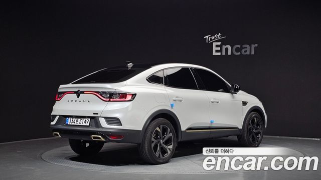 Renault Samsung Arkana 1.6 E-TECH Iconic Design Package - фото 1
