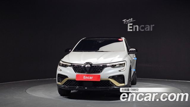 Renault Samsung Arkana 1.6 E-TECH Iconic Design Package - фото 2