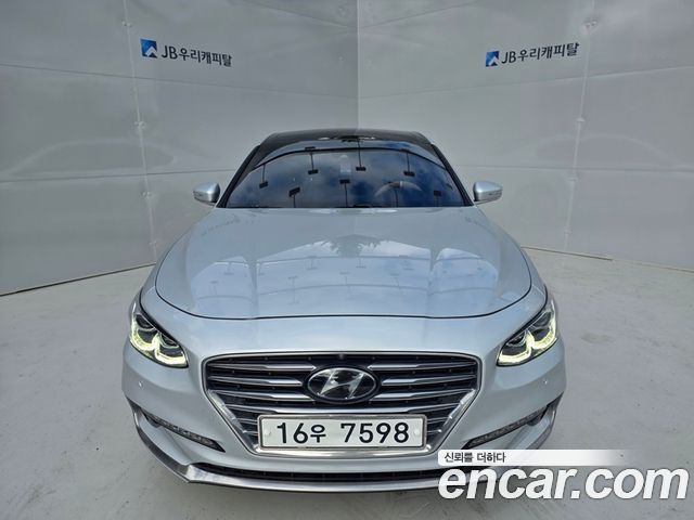 Hyundai Grandeur IG 3.0 Exclusive Special - фото 0