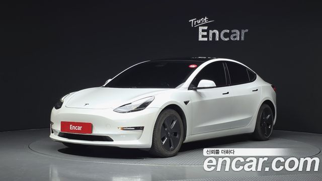 Tesla Model 3 Long Range AWD - фото 0