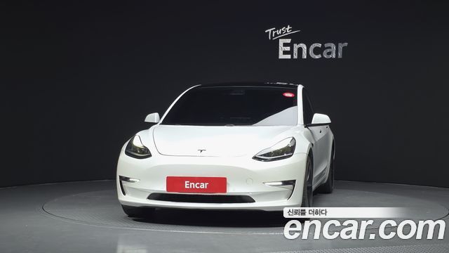 Tesla Model 3 Long Range AWD - фото 2