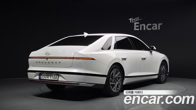 Hyundai Grandeur GN7, гибрид Exclusive - фото 1