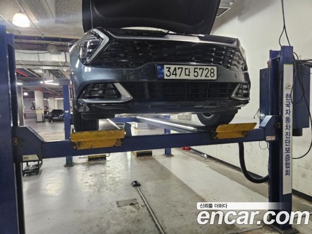 Kia Sportage 5-го поколения, гибрид Signature 2WD - фото 0