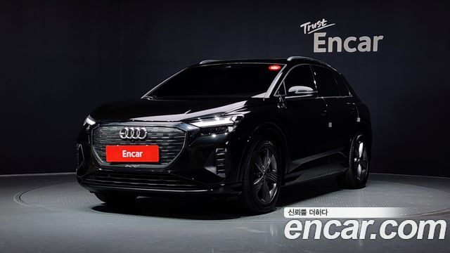 Audi Q4 e-tron F4 40 - фото 0