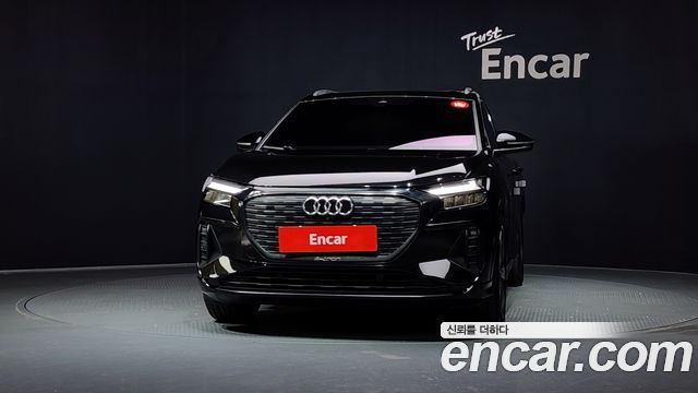 Audi Q4 e-tron F4 40 - фото 2