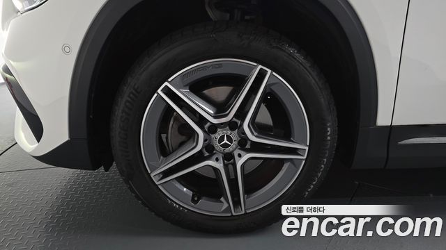 Mercedes-Benz GLA-Class H247 GLA250 4MATIC - фото 3