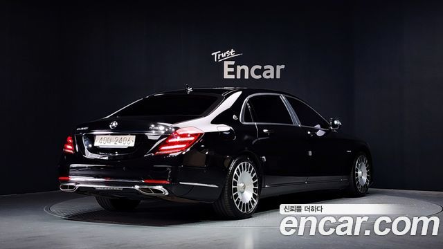 Mercedes-Benz S-Class W222 Maybach S560 4MATIC - фото 1
