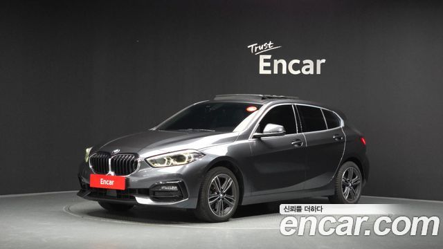 BMW 1-Series F40 118d Sport - фото 0