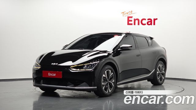 Kia EV6 Long Range Light - фото 0