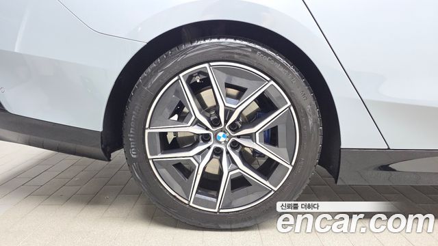 BMW 5-Series G60 523d M Sport - фото 4