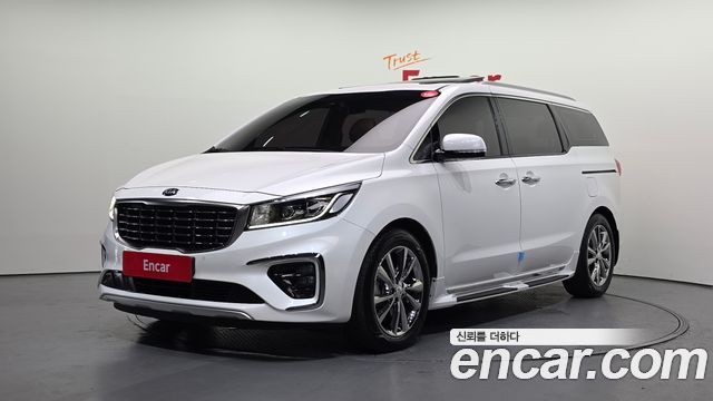 Kia Carnival Новый 9-Seater Prstige - фото 0