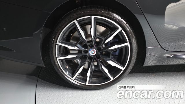 BMW 8-Series G15 M850i xDrive Gran Coupe - фото 4