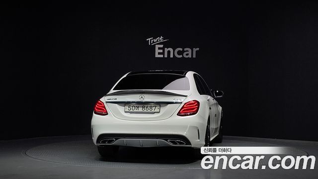Mercedes-Benz C-Class W205 C43 AMG 4MATIC - фото 3