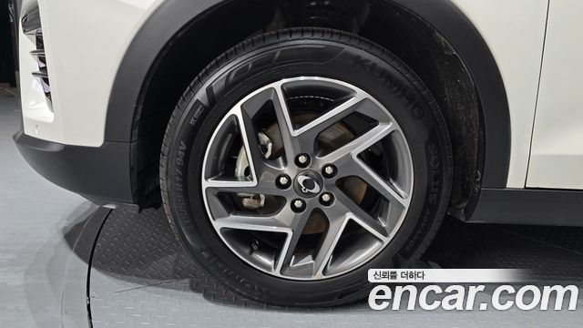 SsangYong Tivoli Новый 1.6 2WD V3 - фото 4