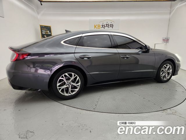 Hyundai Sonata DN8 2.0 Modern - фото 1