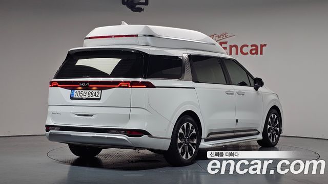 Kia Carnival 4-го поколения Gasoline 9-Seater Hi-Limousine Signature - фото 0