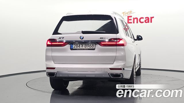 BMW X7 G07 xDrive 40i Design Pure Excellence 7-Seater - фото 2