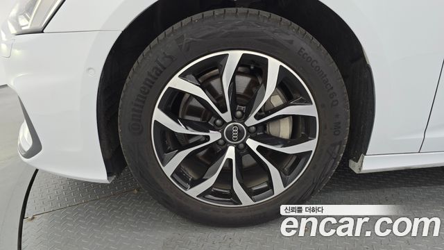 Audi A6 C8 45 TFSI - фото 4