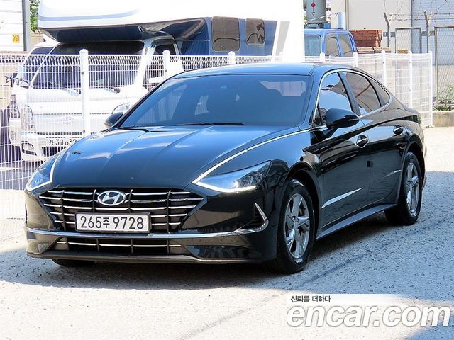 Hyundai Sonata DN8 2.0 Premium - фото 1