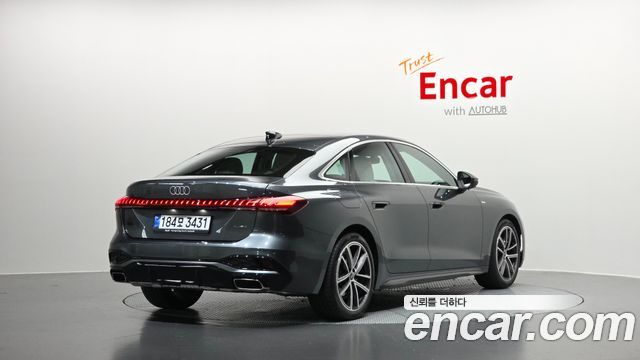 Audi A5 B10 40 TFSI Quattro S Line - фото 1