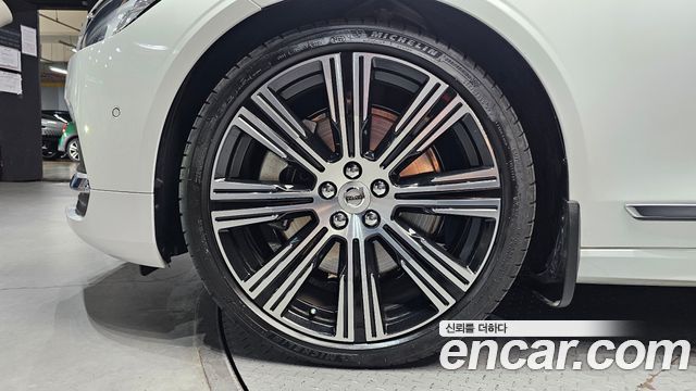 Volvo S90 B6 AWD Ultimate Bright - фото 4
