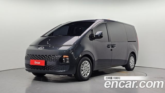 Hyundai Staria Tourer 11-Seater Modern - фото 0