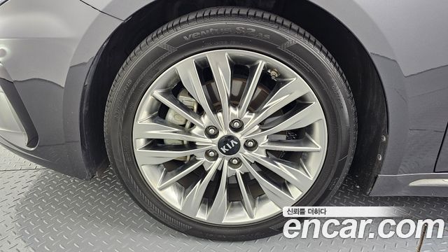 Kia K5 Новый 2-го поколения 2.0 Noblesse - фото 4