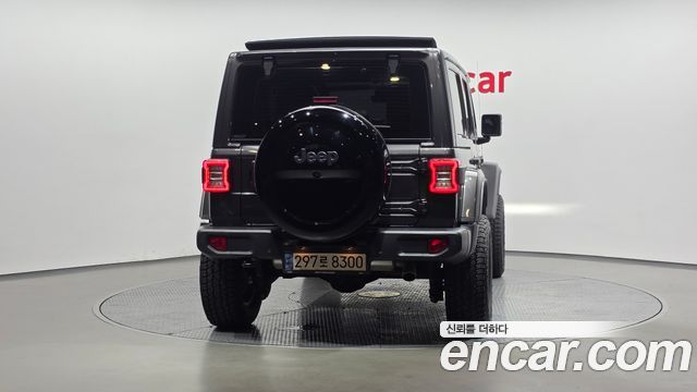 Jeep Wrangler JL 2.0 Overland Power Top 4Door - фото 3