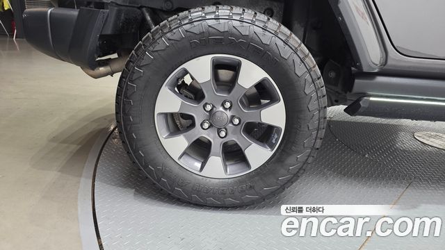 Jeep Wrangler JL 2.0 Overland Power Top 4Door - фото 4