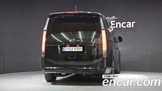 Hyundai Staria Lounge 9-Seater Inspiration - фото 3