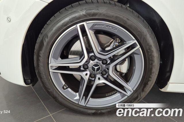 Mercedes-Benz E-Class W213 E250 AMG Line - фото 4
