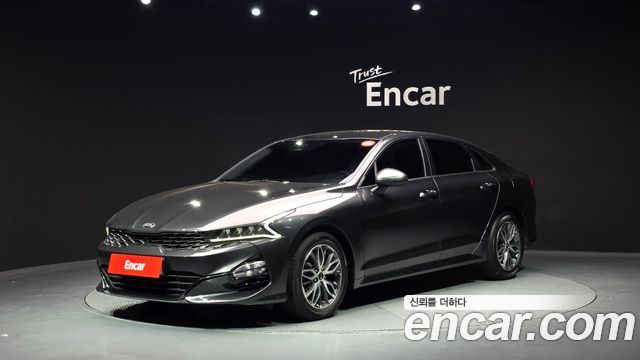 Kia K5 3-го поколения 2.0 Prestige - фото 0