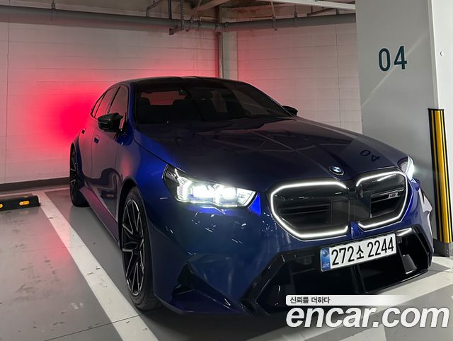 BMW M5 G90 M5 Sedan - фото 0