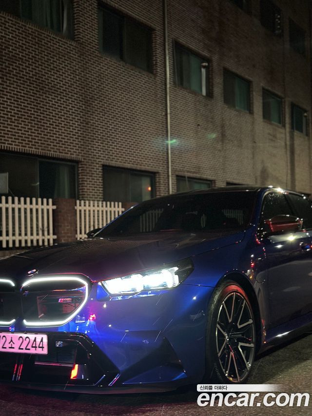 BMW M5 G90 M5 Sedan - фото 2