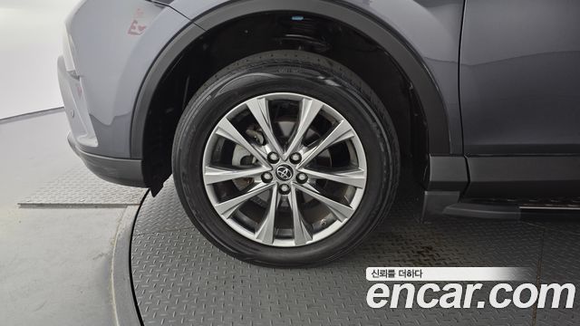 Toyota RAV4 2.5 4WD Hybrid 4th - фото 4